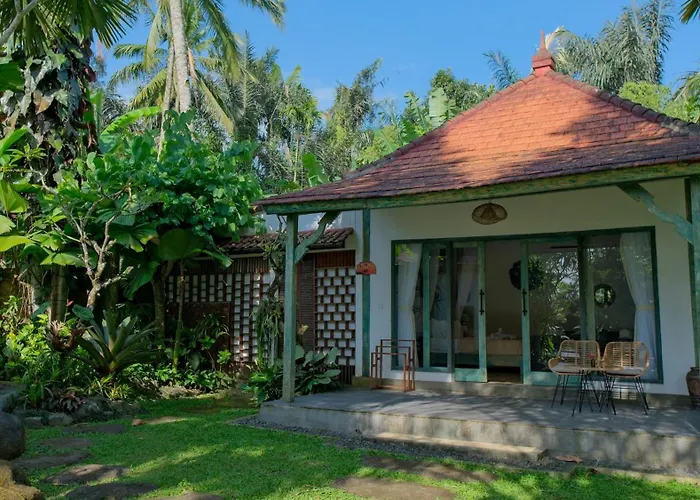 Govinda House Lodge